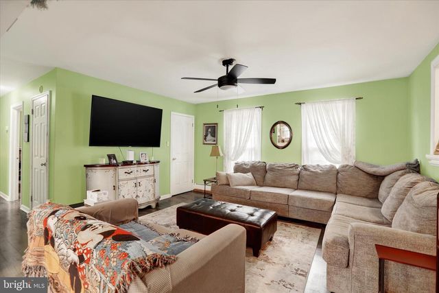 2140 OLD LINCOLN HWY, Langhorne, PA 19047