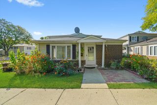 1182 Cove Drive 152A, Prospect Heights, IL 60070