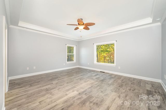 182 Canal Drive, Statesville, NC 28677