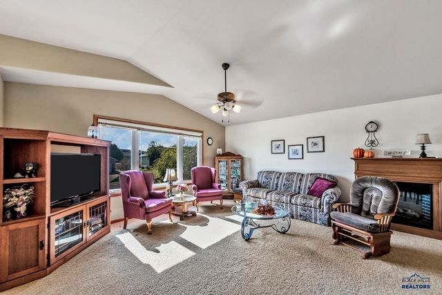 264 MINNESOTA, Rapid City, SD 57701