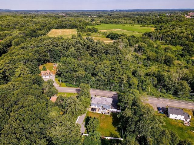 230 North St, Tewksbury, MA 01876