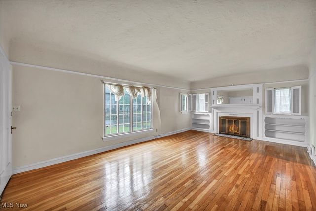 18416 Winslow Road, Shaker Heights, OH 44122