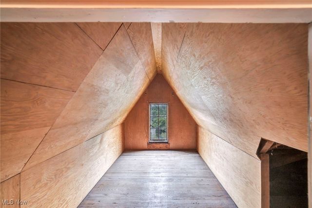 18416 Winslow Road, Shaker Heights, OH 44122