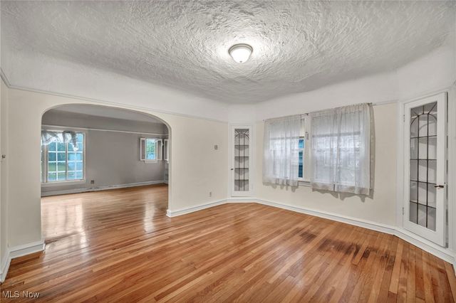 18416 Winslow Road, Shaker Heights, OH 44122