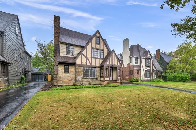 18416 Winslow Road, Shaker Heights, OH 44122