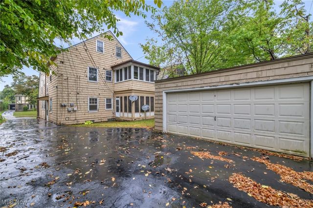 18416 Winslow Road, Shaker Heights, OH 44122