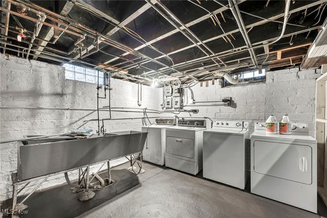 18416 Winslow Road, Shaker Heights, OH 44122