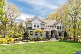 8 Mill Glen Court, Upper Saddle River, NJ 07458