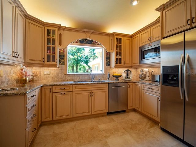 26341 NW 166TH AVENUE, High Springs, FL 32643