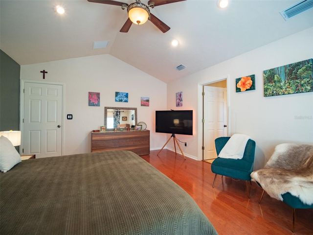 26341 NW 166TH AVENUE, High Springs, FL 32643