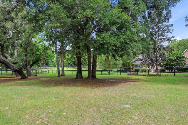 26341 NW 166TH AVENUE, High Springs, FL 32643