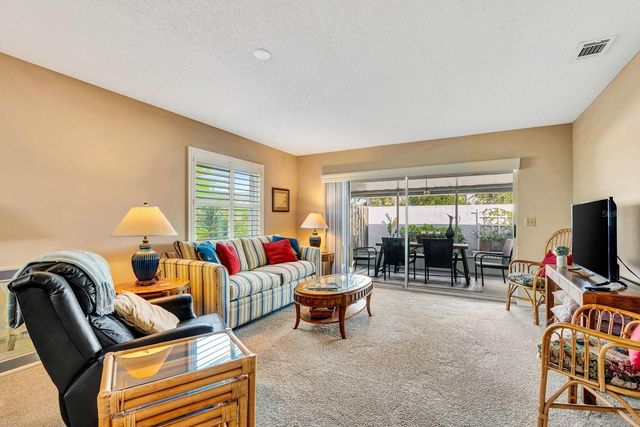 9421 KINGSTON DRIVE, Bradenton, FL 34210