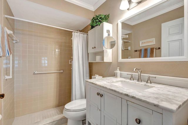 9421 KINGSTON DRIVE, Bradenton, FL 34210