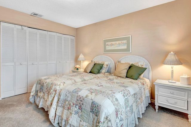 9421 KINGSTON DRIVE, Bradenton, FL 34210