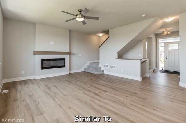 465 NW Independence Circle, Waukee, IA 50263