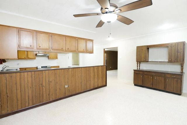 609 Oak Ln, Thibodaux, LA 70301