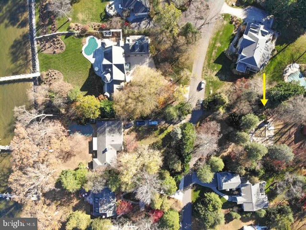 Image 1 of property listing at 1543 SHIPSVIEW RD, Annapolis, MD 21409