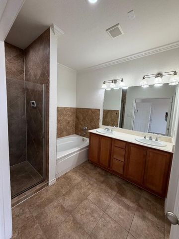 2014 Azure Pointe, Richardson, TX 75080