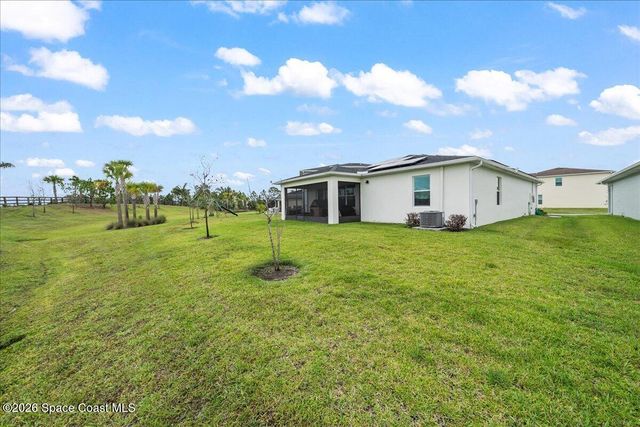 732 Veridian Circle NW, Palm Bay, FL 32907