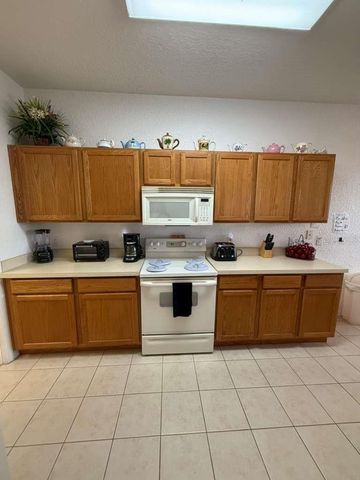 543 BIRKDALE STREET, Davenport, FL 33897