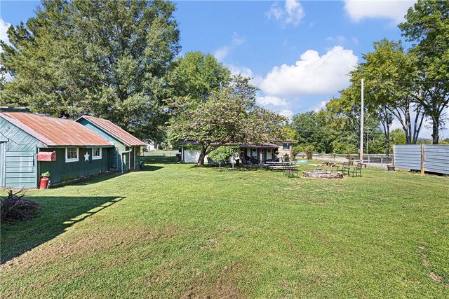 3964 SR 7, Russellville, AR 72802