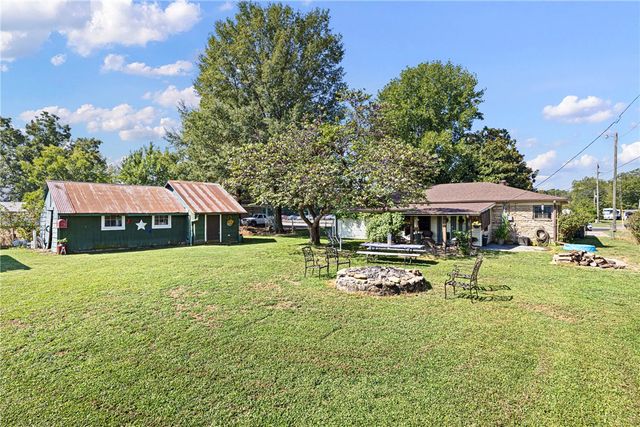 3964 SR 7, Russellville, AR 72802