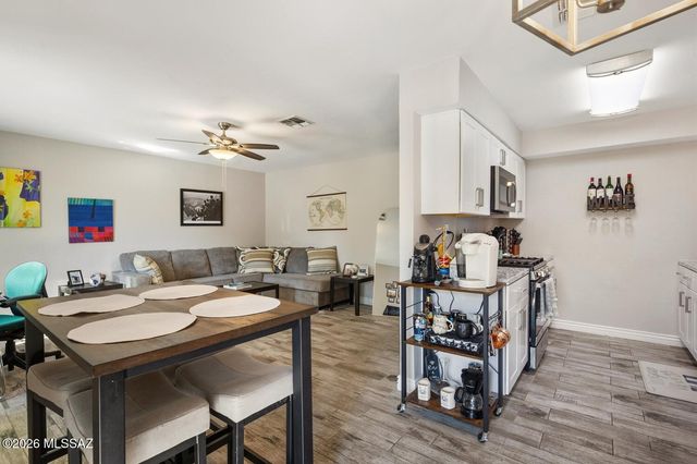 1025 E 32nd Street, Tucson, AZ 85713