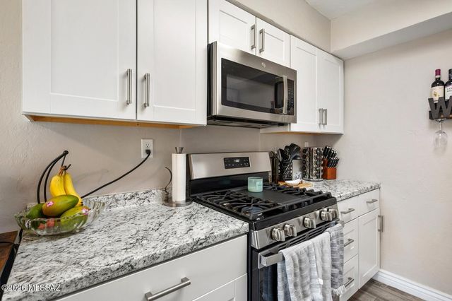 1025 E 32nd Street, Tucson, AZ 85713