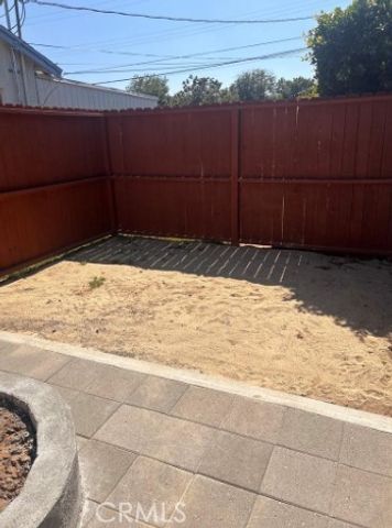 10133 Kester Avenue, San Fernando, CA 91345