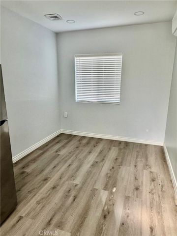 10133 Kester Avenue, San Fernando, CA 91345