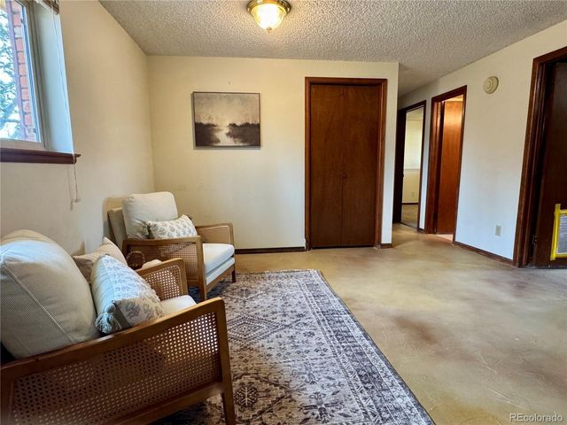 463 N Washington Street, Monument, CO 80132