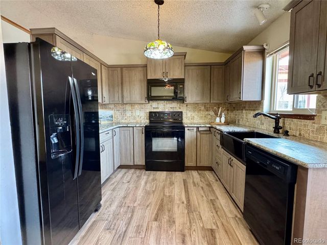 463 N Washington Street, Monument, CO 80132