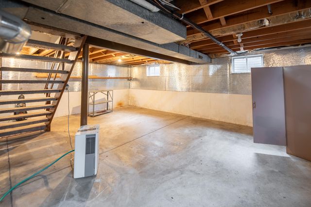 216 Applewood Drive, Lakeside Park, KY 41017