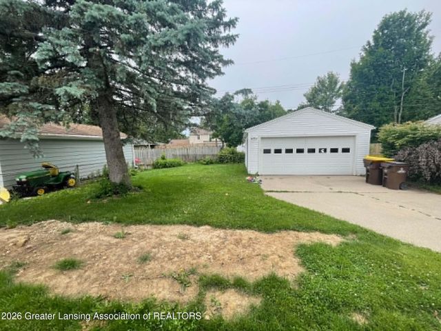 1217 N Hayford Avenue, Lansing, MI 48912
