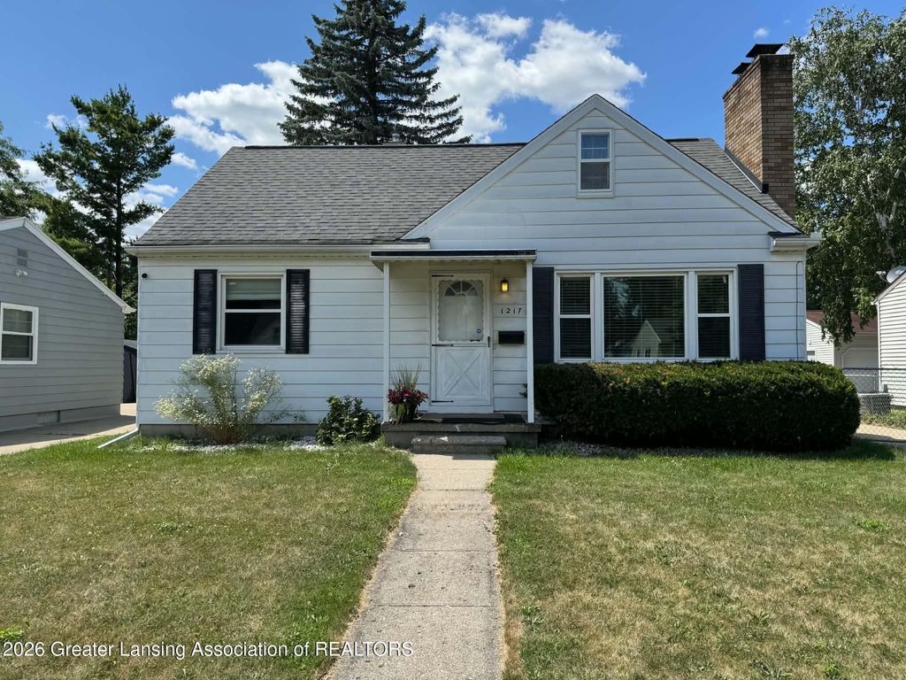 1217 N Hayford Avenue, Lansing, MI 48912