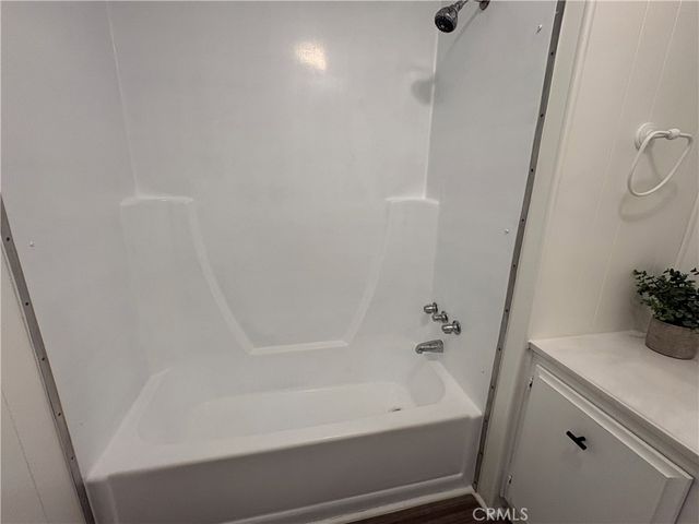 1895 W Devonshire Avenue 27, Hemet, CA 92545