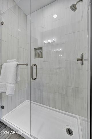 5511 W Molly Lane, Phoenix, AZ 85083