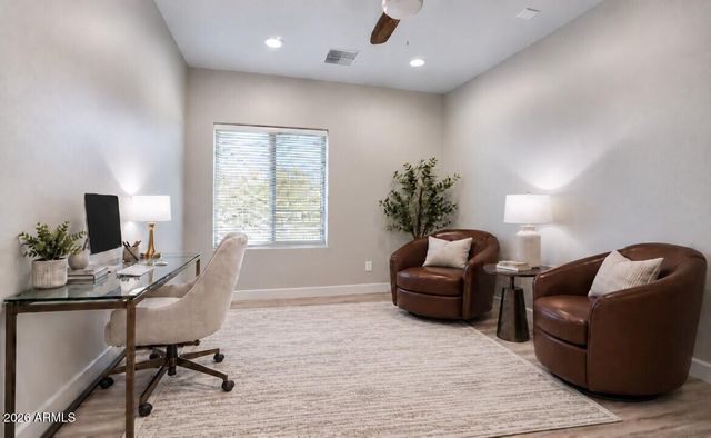 5511 W Molly Lane, Phoenix, AZ 85083