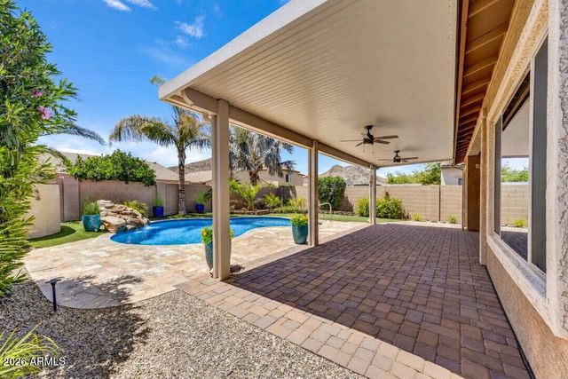 5511 W Molly Lane, Phoenix, AZ 85083