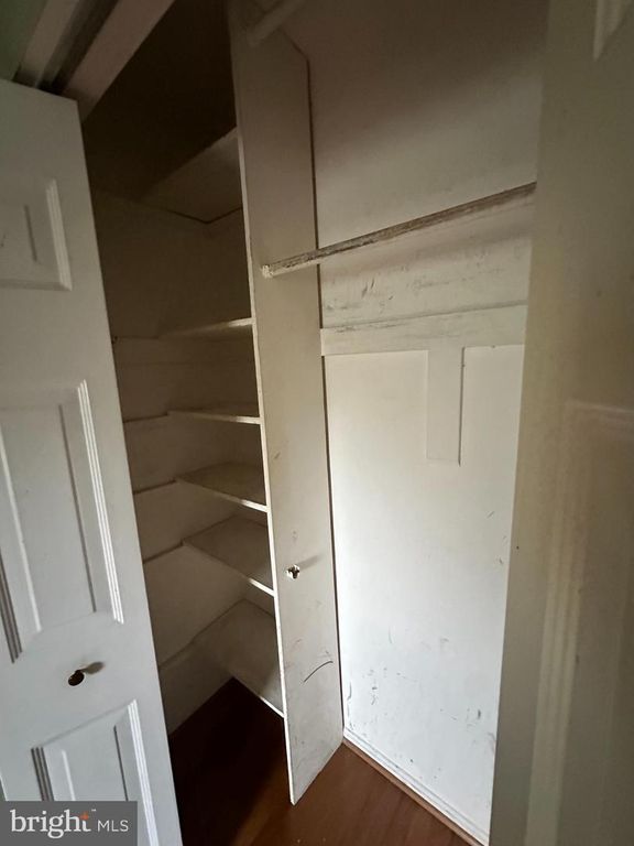 Image 29 of property listing at 7602 WESTLAKE TER #19, Bethesda, MD 20817