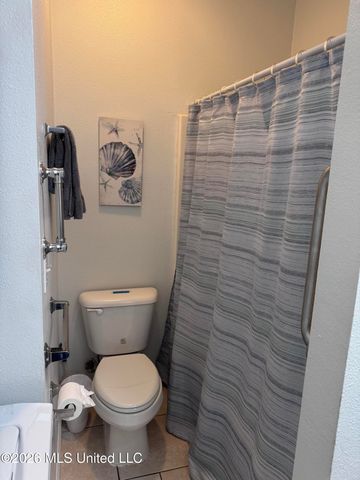 1100 Century Oaks Drive, A, Gulfport, MS 39507