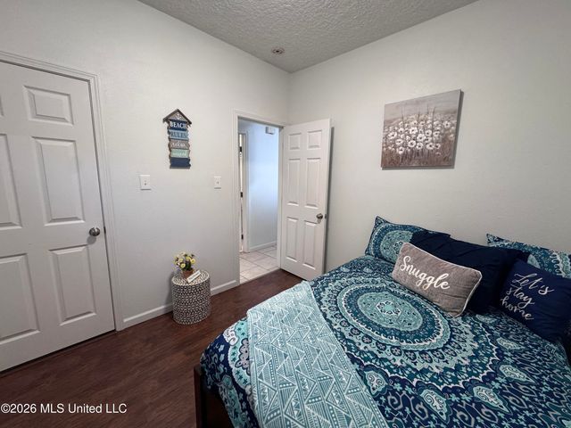 1100 Century Oaks Drive, A, Gulfport, MS 39507