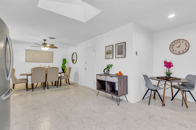 5624 Waltham Avenue, Fort Worth, TX 76133