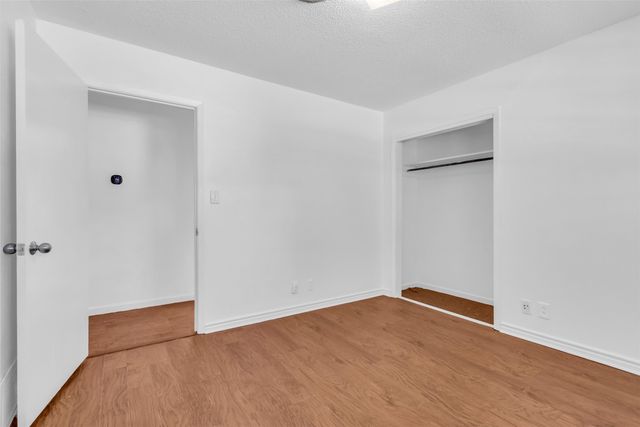 5624 Waltham Avenue, Fort Worth, TX 76133
