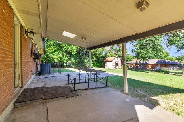 5624 Waltham Avenue, Fort Worth, TX 76133