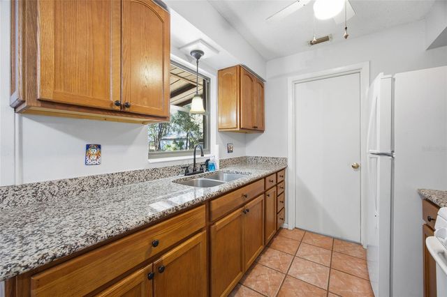 16564 NE 25TH LANE, Williston, FL 32696