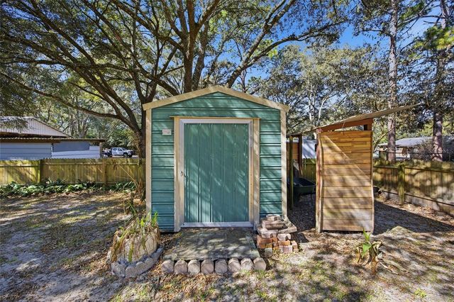 16564 NE 25TH LANE, Williston, FL 32696