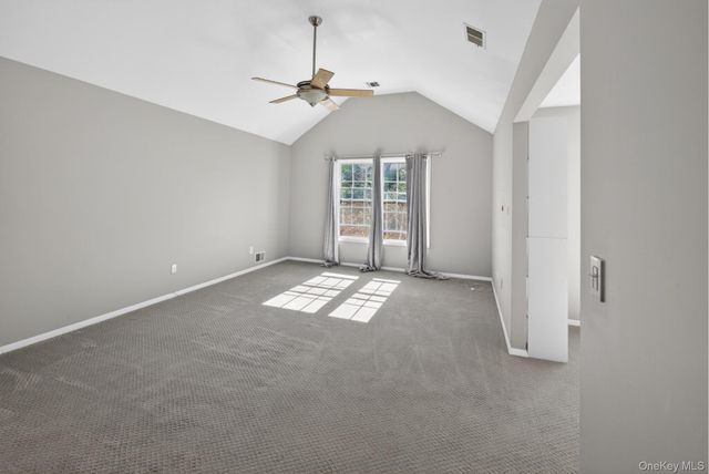 235 Kettles Lane, Medford, NY 11763