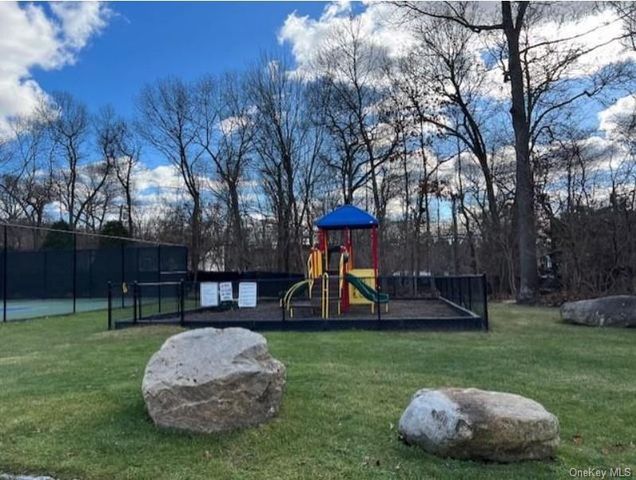 235 Kettles Lane, Medford, NY 11763