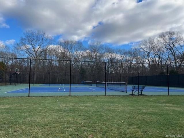 235 Kettles Lane, Medford, NY 11763